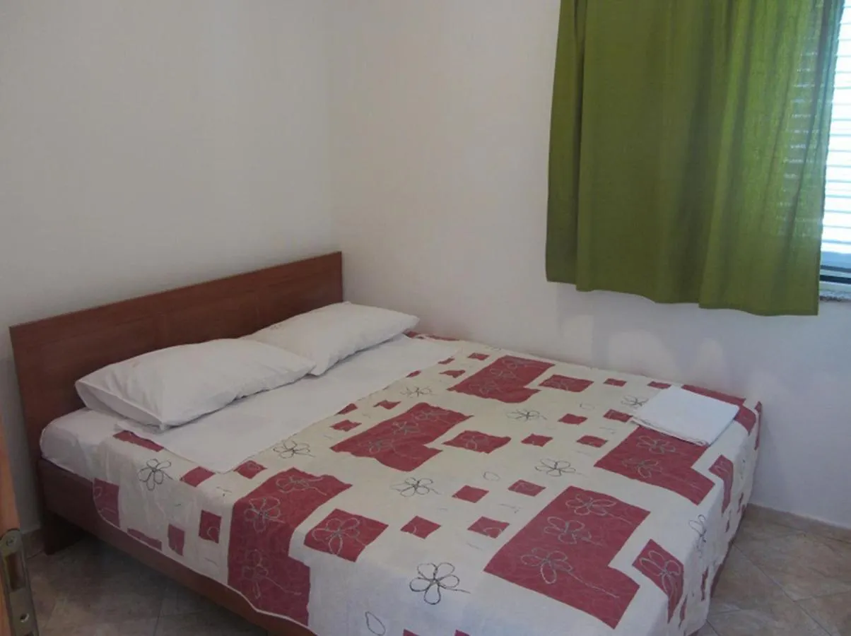 Apartments With A Parking Space Pakostane, Biograd - 18373  Pakostane