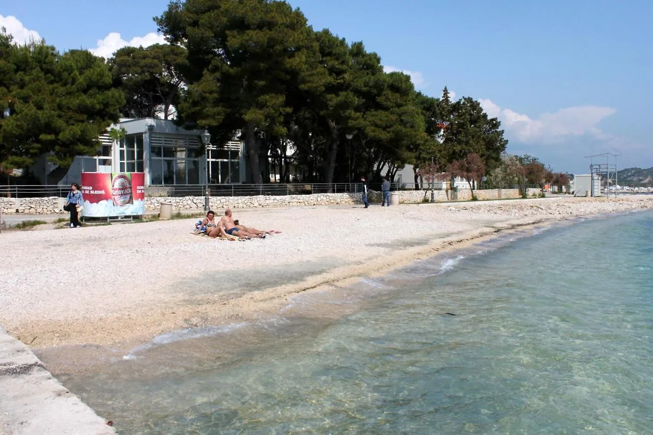 Apartments With A Parking Space Pakostane, Biograd - 18373 0*, Pakostane
